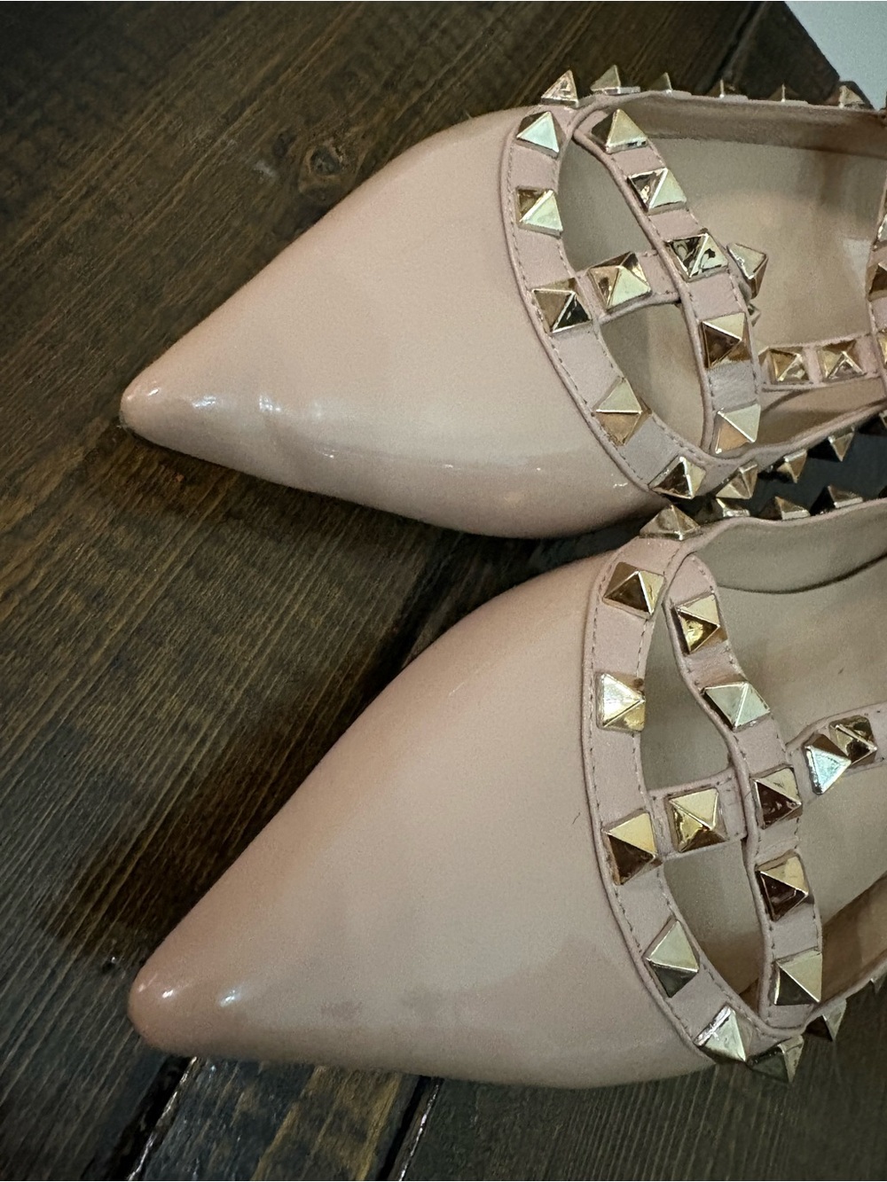Valentino Nude Patent Leather Rockstud Pointed Flats - Picture 2 of 12